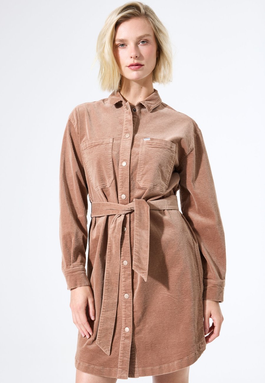 Платье Garcia Shirt dress, Teddybear/Brown
Платье Garcia Shirt dress, Teddybear/Brown
