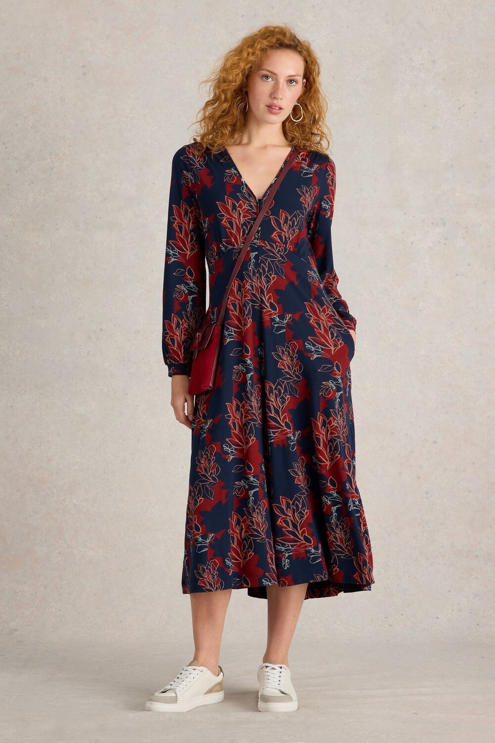 Платье миди Megan из джерси White Stuff, фиолетовый
Платье миди Megan из джерси White Stuff, фиолетовый