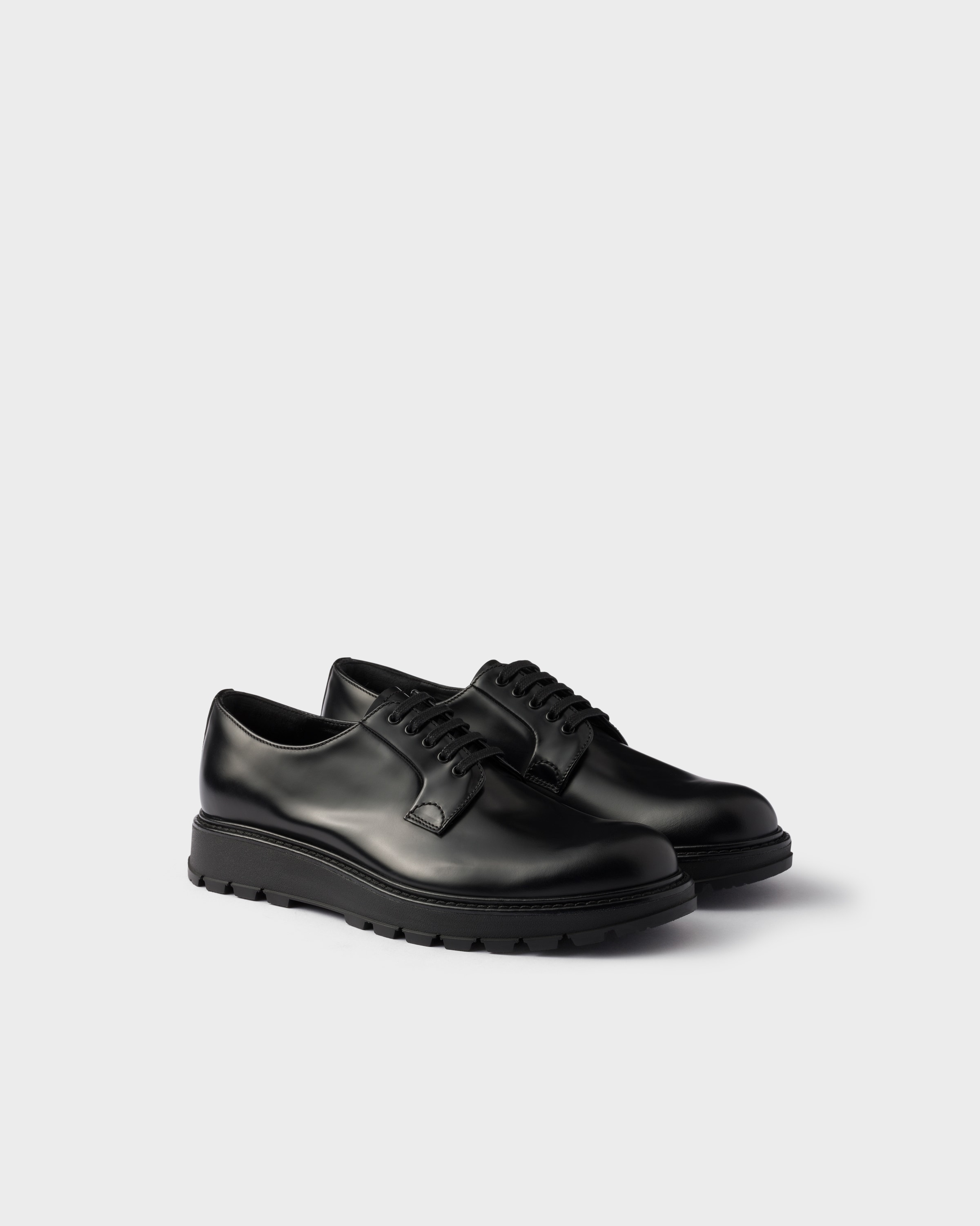 Дерби из полированной кожи Prada, черный
Дерби из полированной кожи Prada, черный