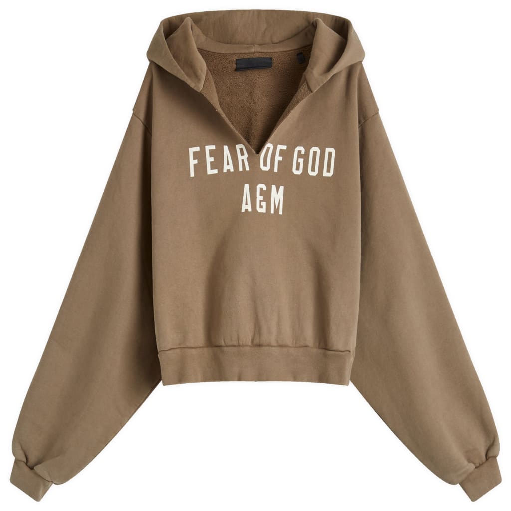 Укороченный худи с V-образным вырезом из плотного флиса Fear Of God Essentials, цвет military
Укороченный худи с V-образным вырезом из плотного флиса Fear Of God Essentials, цвет military