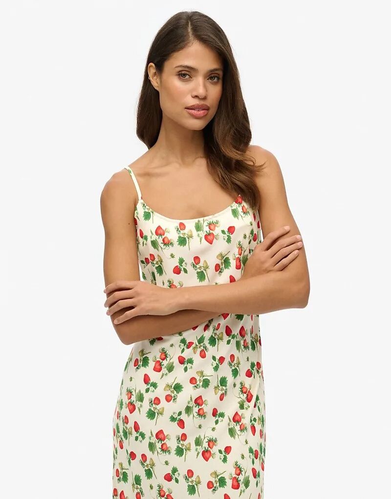 Платье-комбинация макси Superdry косого кроя цвета клубники
Платье-комбинация макси Superdry косого кроя цвета клубники