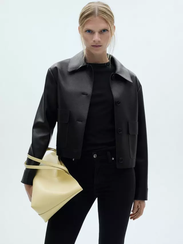 Джинсы Mango Sienna High Rise Flared, черный
Джинсы Mango Sienna High Rise Flared, черный