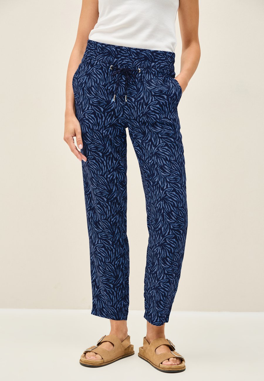 Брюки Cecil Trousers, Blau/Dark Blue
Брюки Cecil Trousers, Blau/Dark Blue