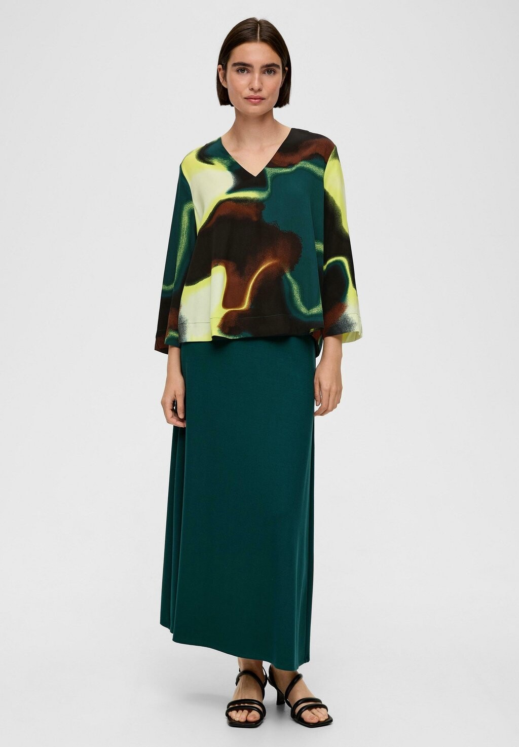 Блуза s.Oliver BLACK LABEL, черный
Блуза s.Oliver BLACK LABEL, черный