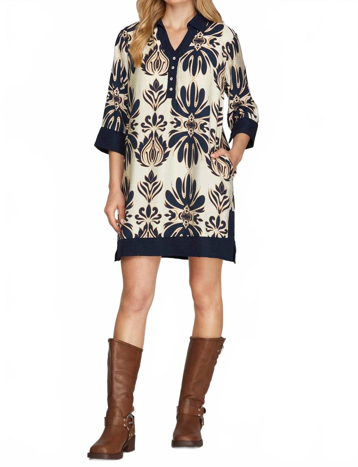 SHE + SKY Мини-платье с короткими рукавами и принтом, угольно-серого цвета
SHE + SKY Мини-платье с короткими рукавами и принтом, угольно-серого цвета