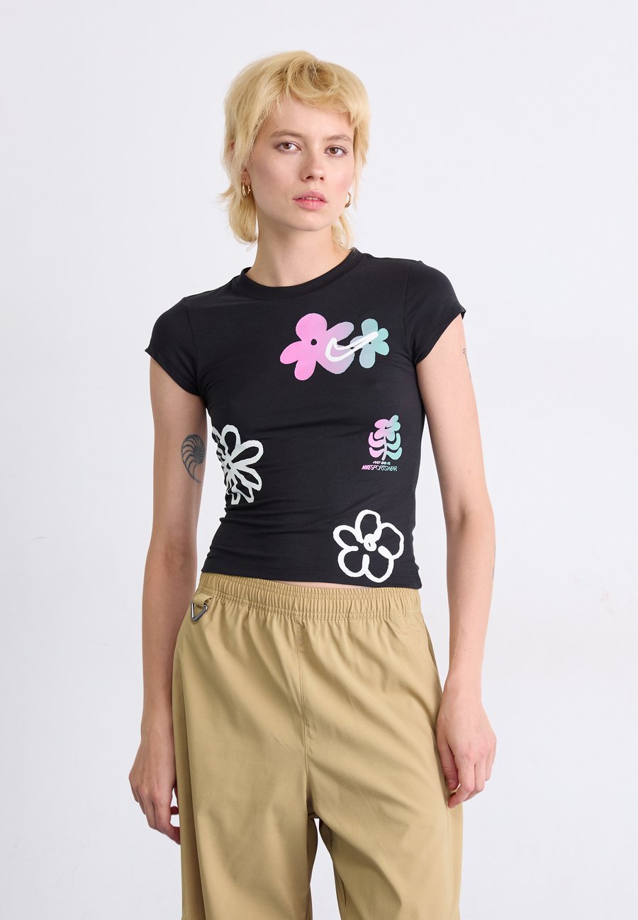 Футболка Nike Sportswear TEE BABY, Black
Футболка Nike Sportswear TEE BABY, Black