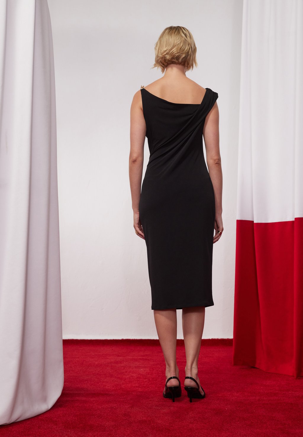 Коктейльное платье / Вечернее платье Anna Field, черный
Коктейльное платье / Вечернее платье Anna Field, черный