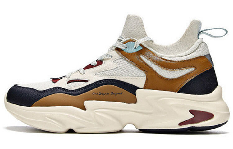 Кроссовки мужские толстые низкие кремовые/темно-синий 361°
Кроссовки мужские толстые низкие кремовые/темно-синий 361°