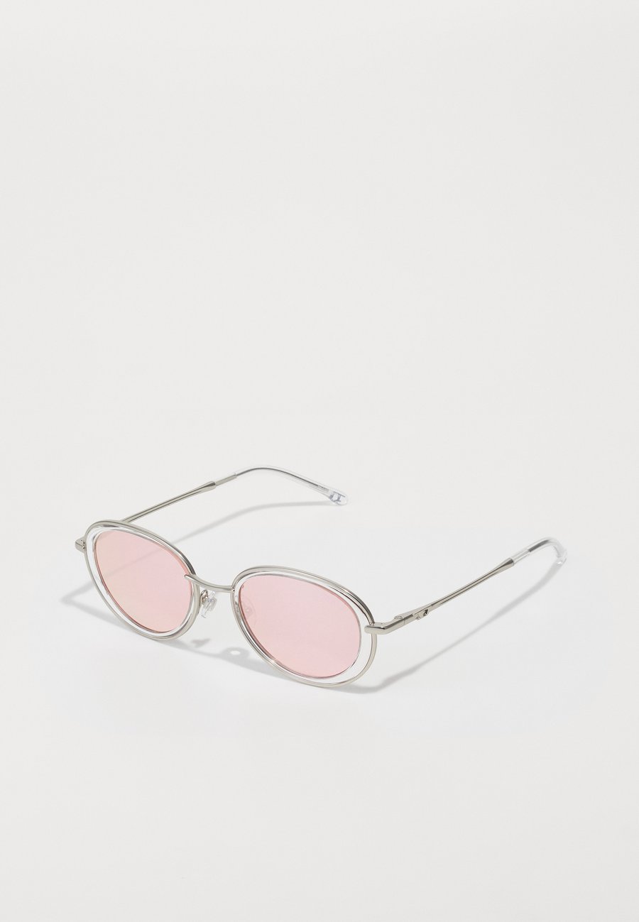 Солнцезащитные очки Diesel UNISEX, Matte Silver-Coloured/Pink Mirror/Silver-Coloured
Солнцезащитные очки Diesel UNISEX, Matte Silver-Coloured/Pink Mirror/Silver-Coloured