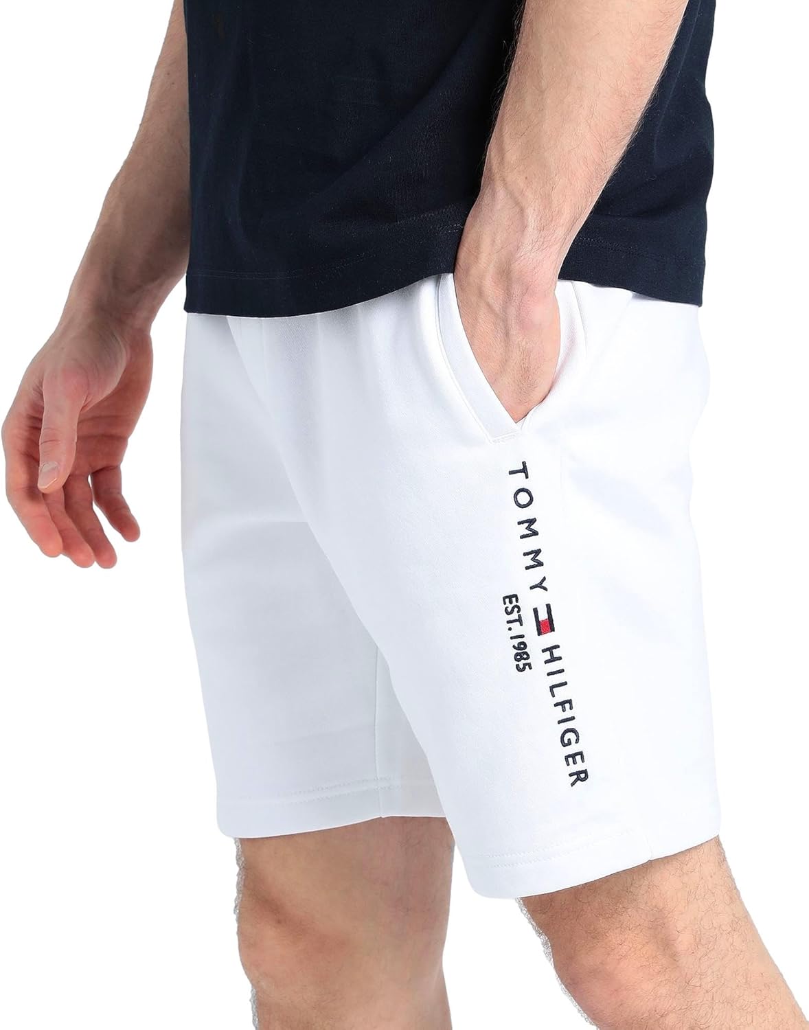 Мужские шорты Tommy Hilfiger с вышитым логотипом Tommy, Fresh White
Мужские шорты Tommy Hilfiger с вышитым логотипом Tommy, Fresh White