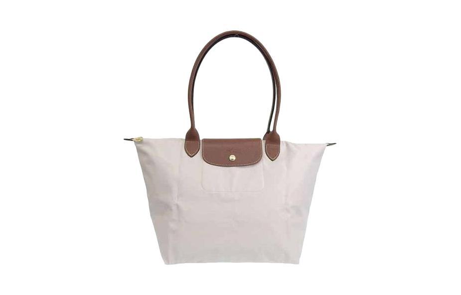 LONGCHAMP Сумка через плечо Le Pliage из полиамидного холста с кожаной отделкой
LONGCHAMP Сумка через плечо Le Pliage из полиамидного холста с кожаной отделкой