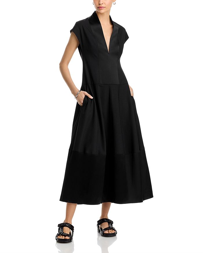 Платье-пузырь с V-образным вырезом CO, черный
Платье-пузырь с V-образным вырезом CO, черный