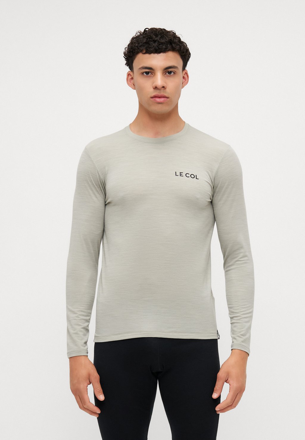 Нижняя футболка ARC LONG SLEEVE Le Col, серый
Нижняя футболка ARC LONG SLEEVE Le Col, серый