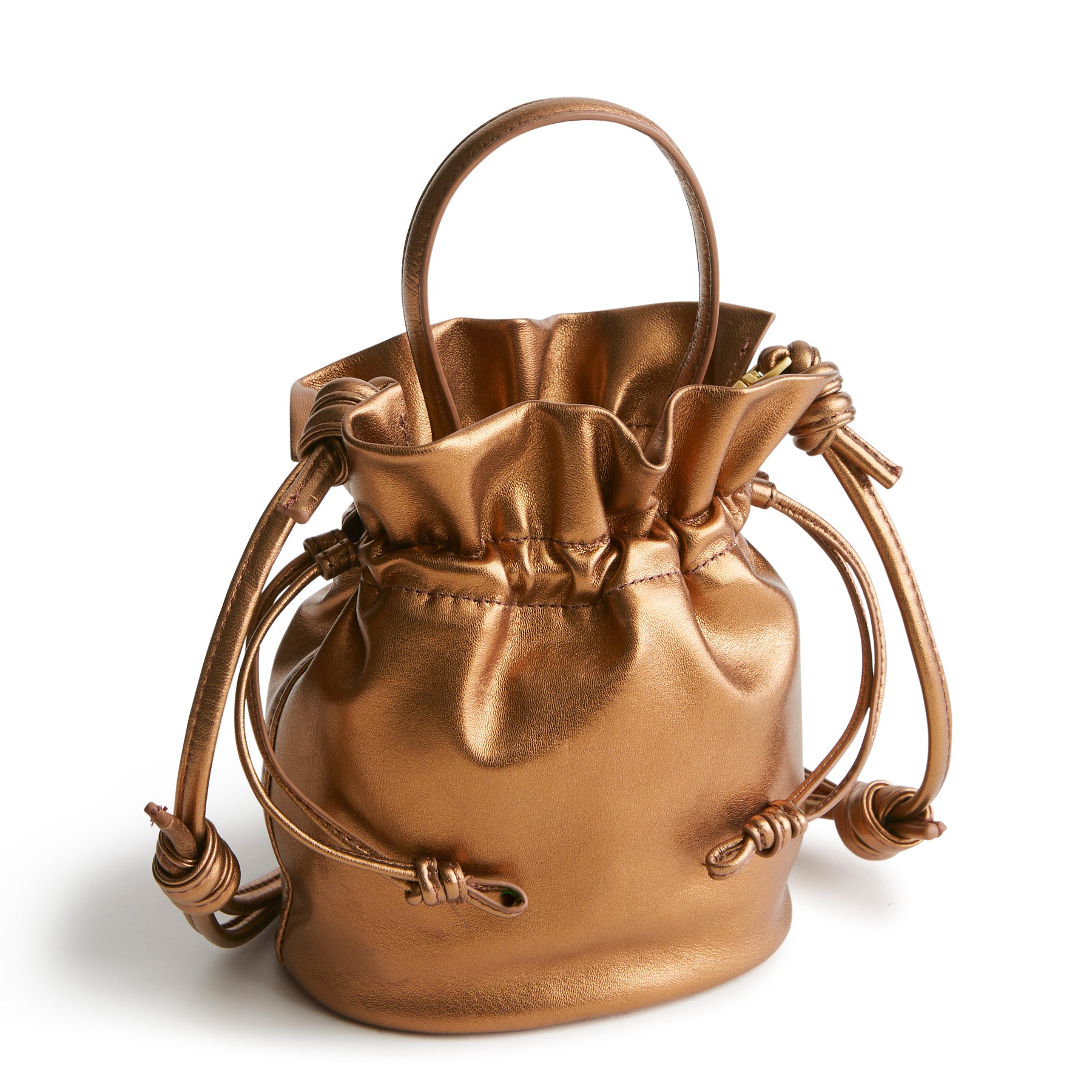 Сумка через плечо Tilden из натуральной кожи с завязками Vera Bradley, бронзовый металлик
Сумка через плечо Tilden из натуральной кожи с завязками Vera Bradley, бронзовый металлик