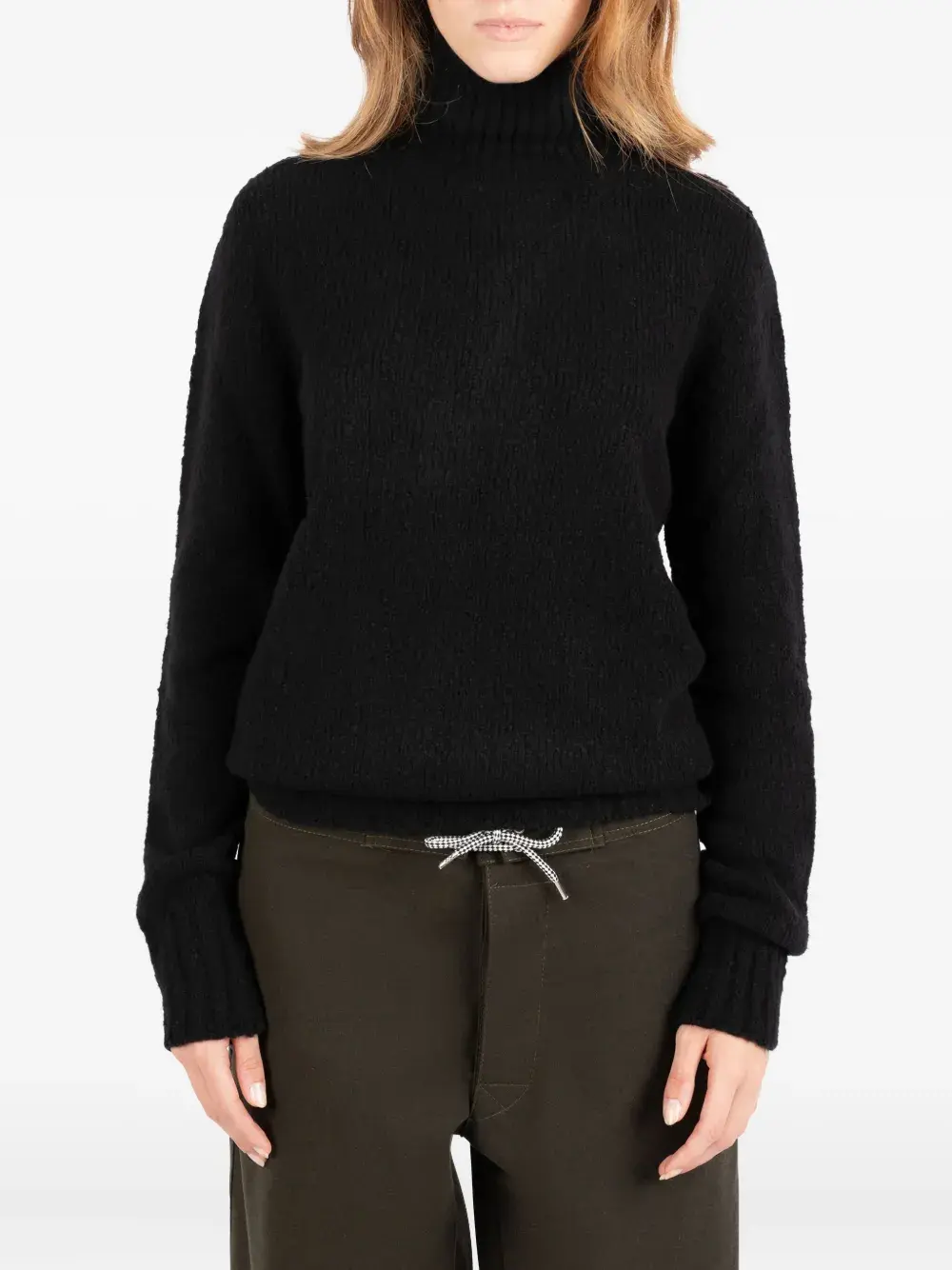 Кашемировый свитер с высоким воротником Société Anonyme, черный
Кашемировый свитер с высоким воротником Société Anonyme, черный