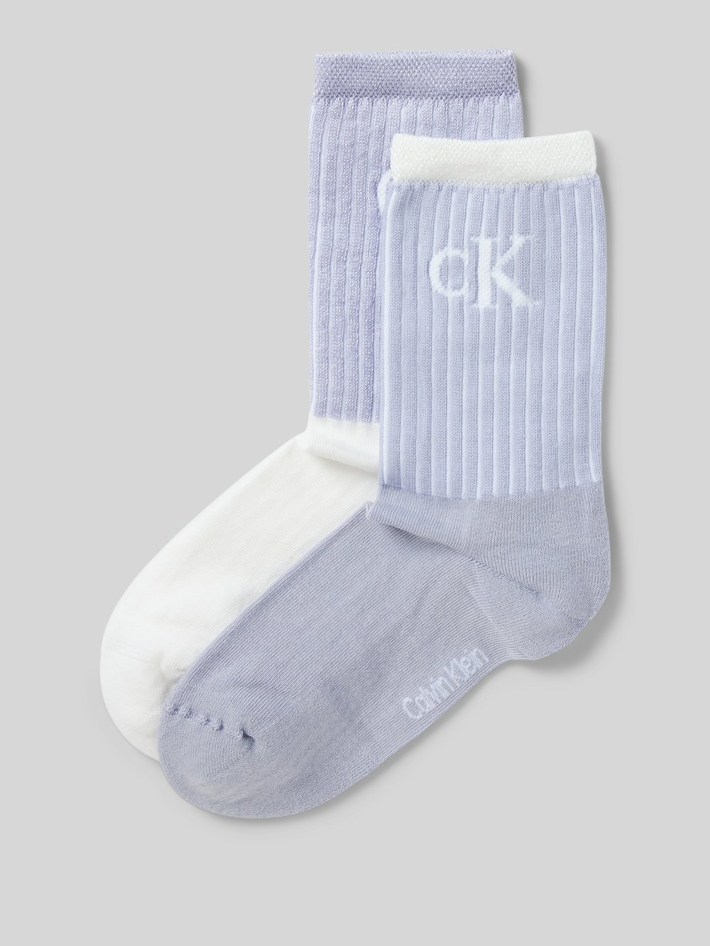 Носки с этикеткой в упаковке по 2 шт Calvin Klein Jeans, фиолетовый
Носки с этикеткой в упаковке по 2 шт Calvin Klein Jeans, фиолетовый