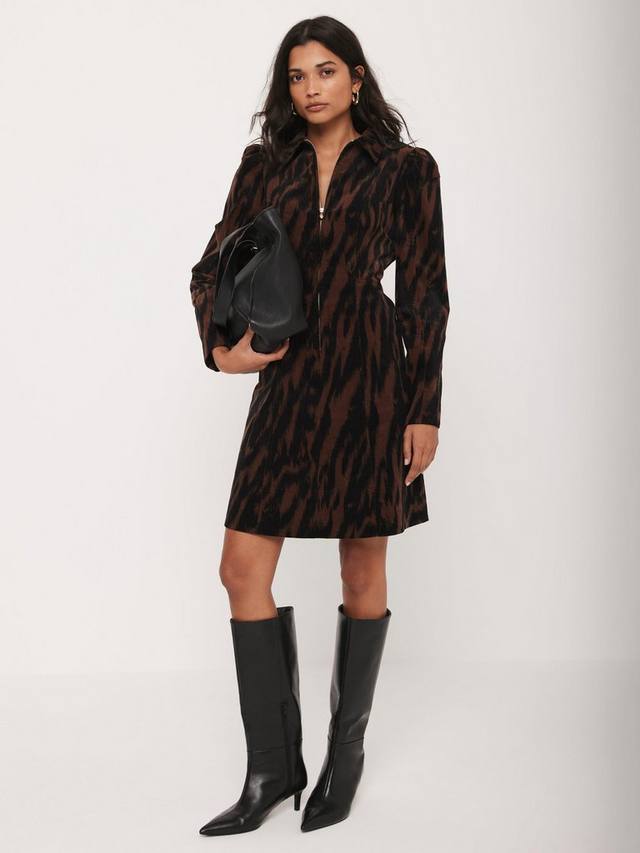 Кордовая мини-юбка платье Mint Velvet, Brown
Кордовая мини-юбка платье Mint Velvet, Brown