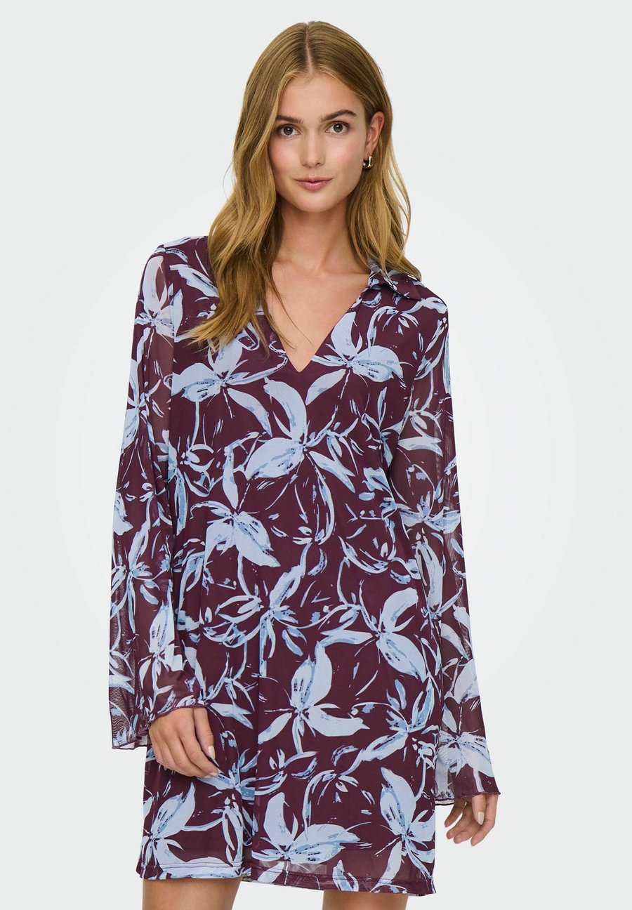 Платье ONLY ONLCYRIL , Port Royale/Bordeaux
Платье ONLY ONLCYRIL , Port Royale/Bordeaux