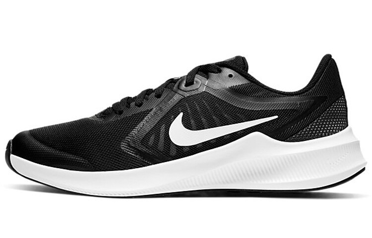 Женские кроссовки Nike Downshifter 10
Женские кроссовки Nike Downshifter 10
