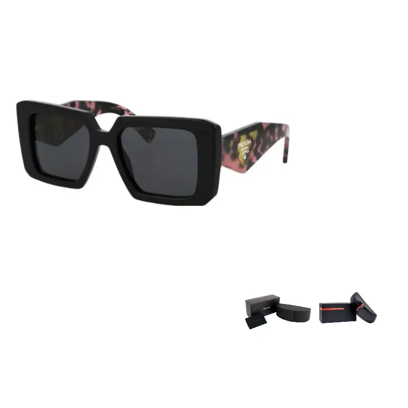 PRADA Солнечные очки с квадратной оправой, Black/Tortoiseshell
PRADA Солнечные очки с квадратной оправой, Black/Tortoiseshell