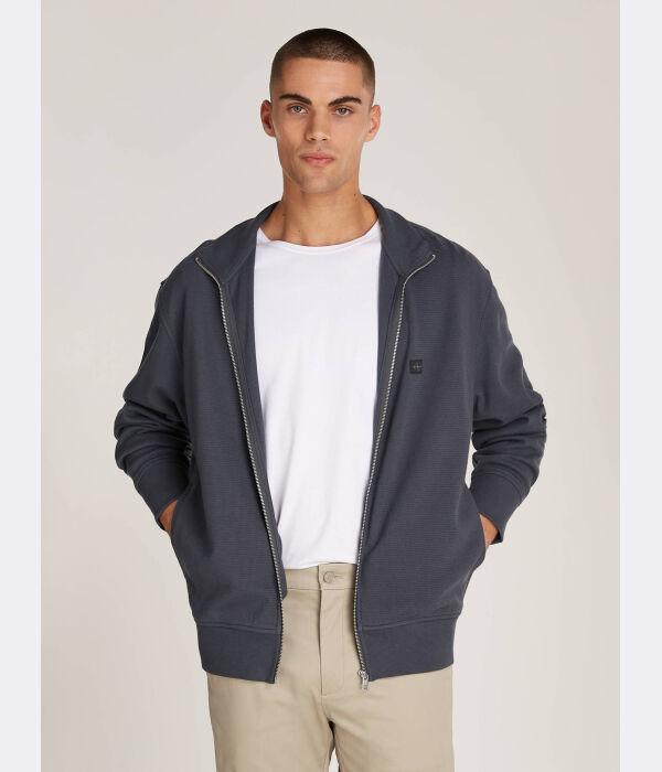 Толстовка мужская Calvin Klein Jeans на молнии, черный
Толстовка мужская Calvin Klein Jeans на молнии, черный