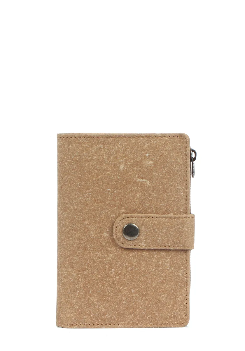 Кошелек Маргелиш "Corgémont 1", кошелек из переработанного картона Margelisch, цвет Sand
Кошелек Маргелиш "Corgémont 1", кошелек из переработанного картона Margelisch, цвет Sand
