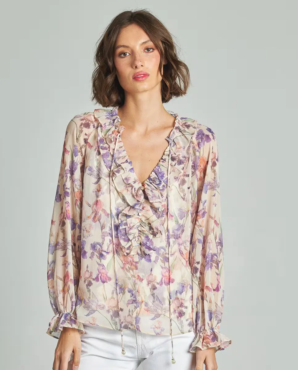 Струящаяся женская блузка с принтом, бантом на шее и оборками Alma en Pena, лиловый 
Струящаяся женская блузка с принтом, бантом на шее и оборками Alma en Pena, лиловый