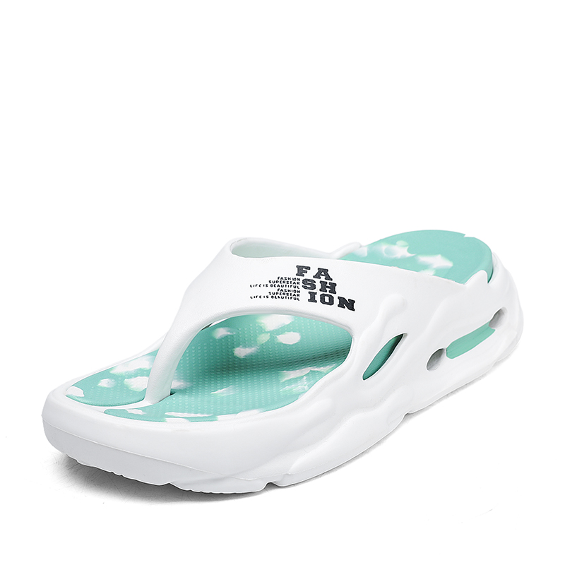 Мужские шлепанцы, устойчивые к запахам и истиранию TONYBEAR, White
Мужские шлепанцы, устойчивые к запахам и истиранию TONYBEAR, White