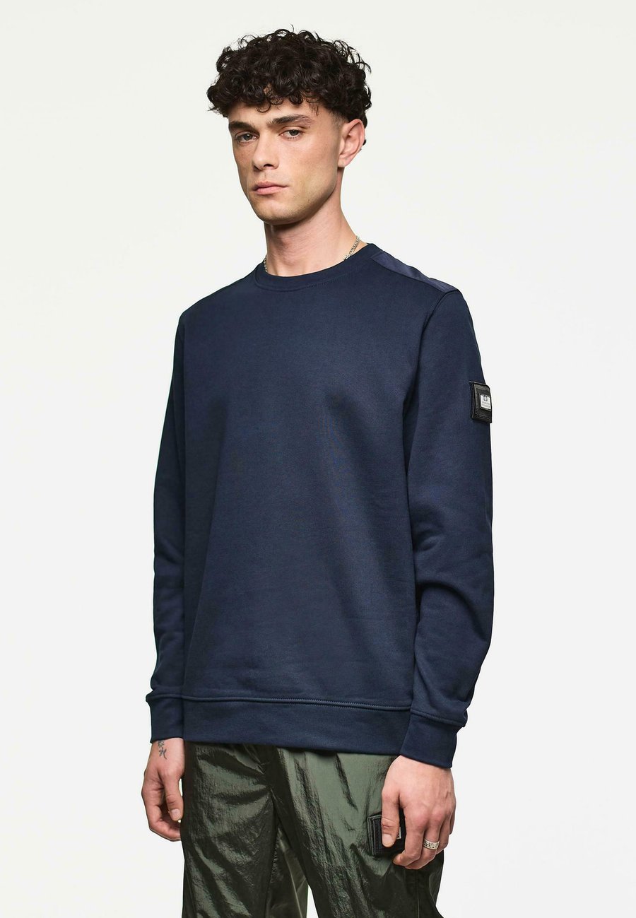 Толстовка Weekend Offender Sweatshirt, Navy/Dark Blue
Толстовка Weekend Offender Sweatshirt, Navy/Dark Blue
