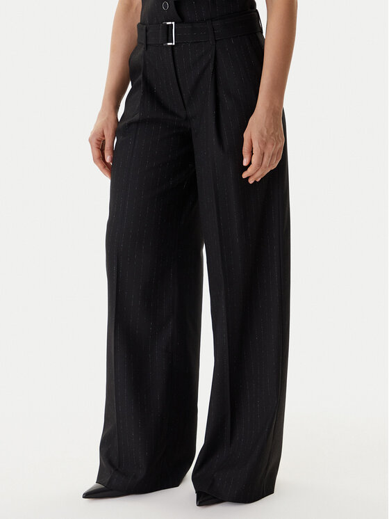 Брюки палаццо regular fit W5BB13 W2422 Guess, черный
Брюки палаццо regular fit W5BB13 W2422 Guess, черный