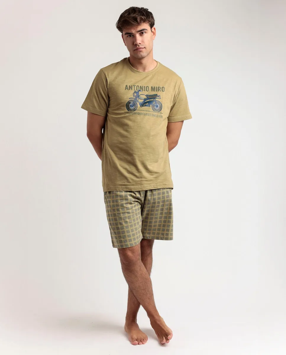 Мужская короткая трикотажная пижама цвета хаки Admas
Мужская короткая трикотажная пижама цвета хаки Admas