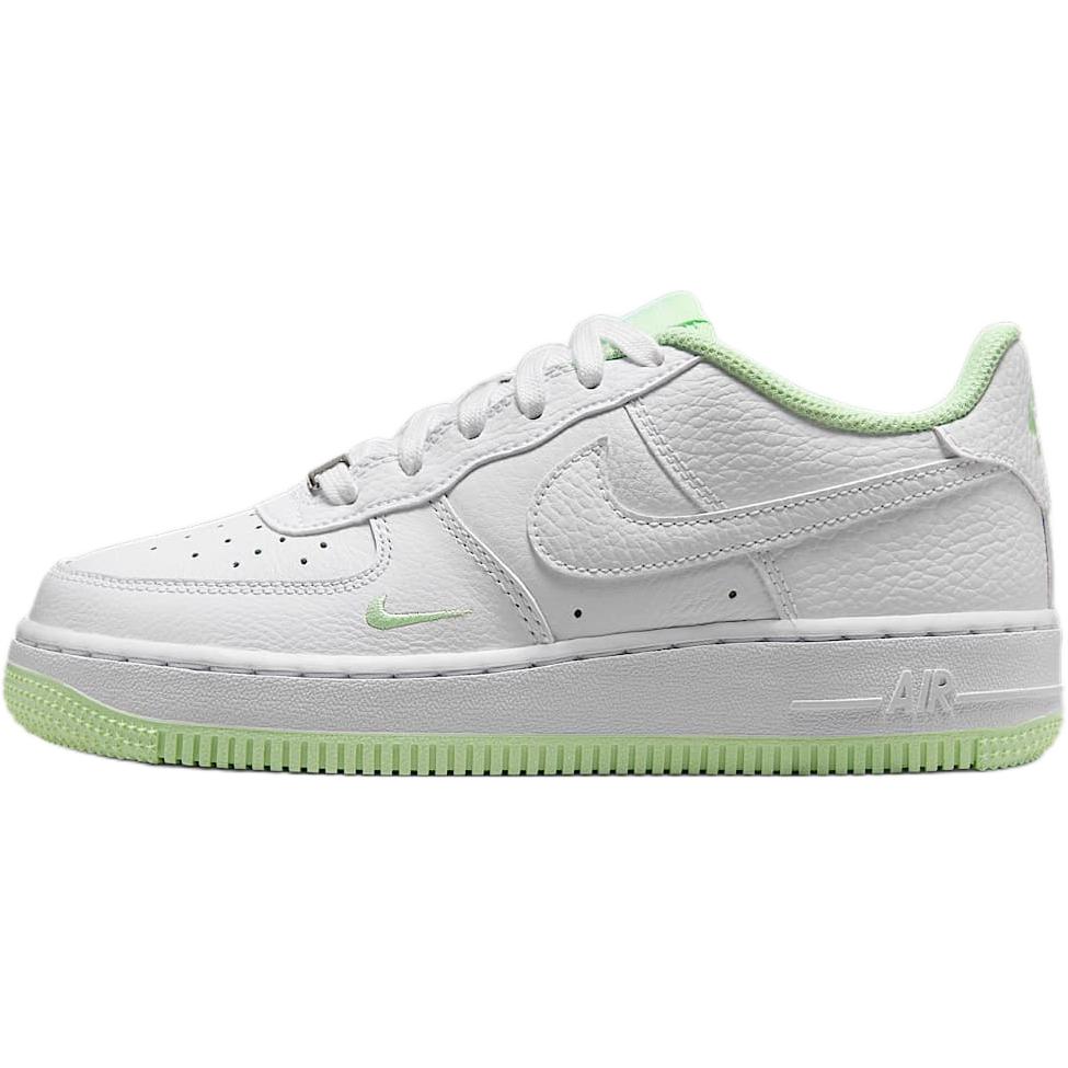 Детские кроссовки для скейтбординга Air Force 1 Lv8 с низким верхом и износостойкостью Nike, белый
Детские кроссовки для скейтбординга Air Force 1 Lv8 с низким верхом и износостойкостью Nike, белый