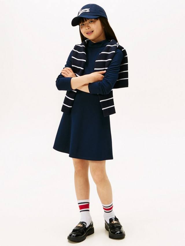 Детское платье-трапеция с длинными рукавами Tommy Hilfiger, Dark Night Navy
Детское платье-трапеция с длинными рукавами Tommy Hilfiger, Dark Night Navy