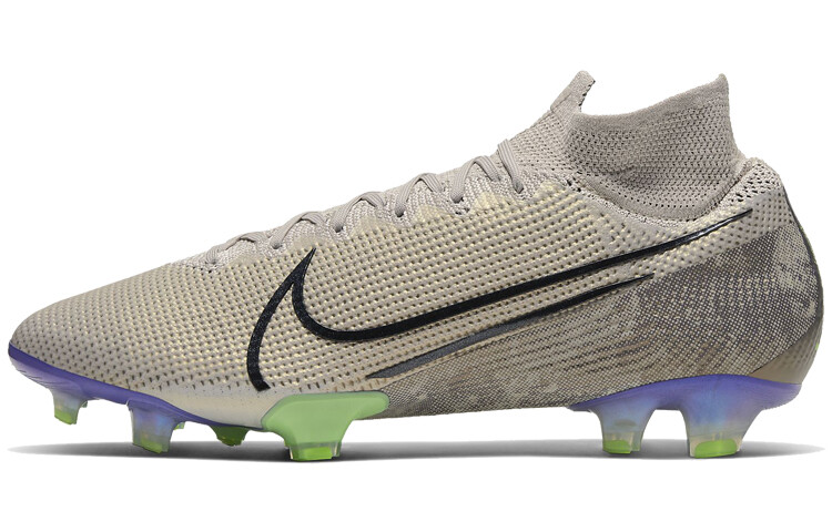 Футбольные кроссовки унисекс Nike Mercurial Superfly 7
Футбольные кроссовки унисекс Nike Mercurial Superfly 7