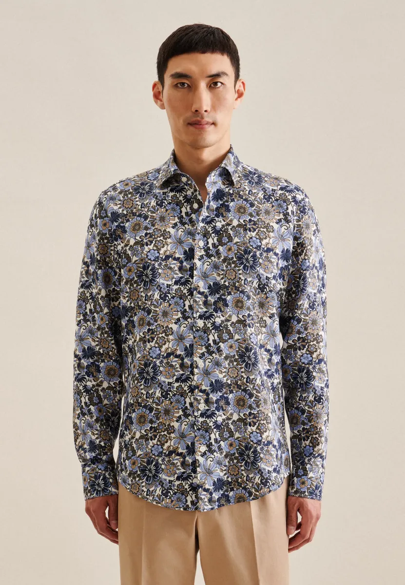 Seidensticker деловая рубашка "Slim", тонкий воротник "Кент" с цветочным принтом, синий
Seidensticker деловая рубашка "Slim", тонкий воротник "Кент" с цветочным принтом, синий