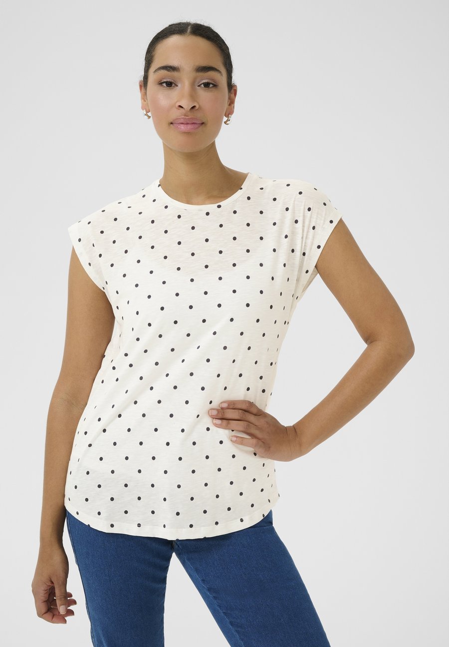 Футболка Kaffe KACLAUDI, Chalk W Midnight Marine Dots/White, Белый, Футболка Kaffe KACLAUDI, Chalk W Midnight Marine Dots/White
Футболка Kaffe KACLAUDI, Chalk W Midnight Marine Dots/White, Белый, Футболка Kaffe KACLAUDI, Chalk W Midnight Marine Dots/White