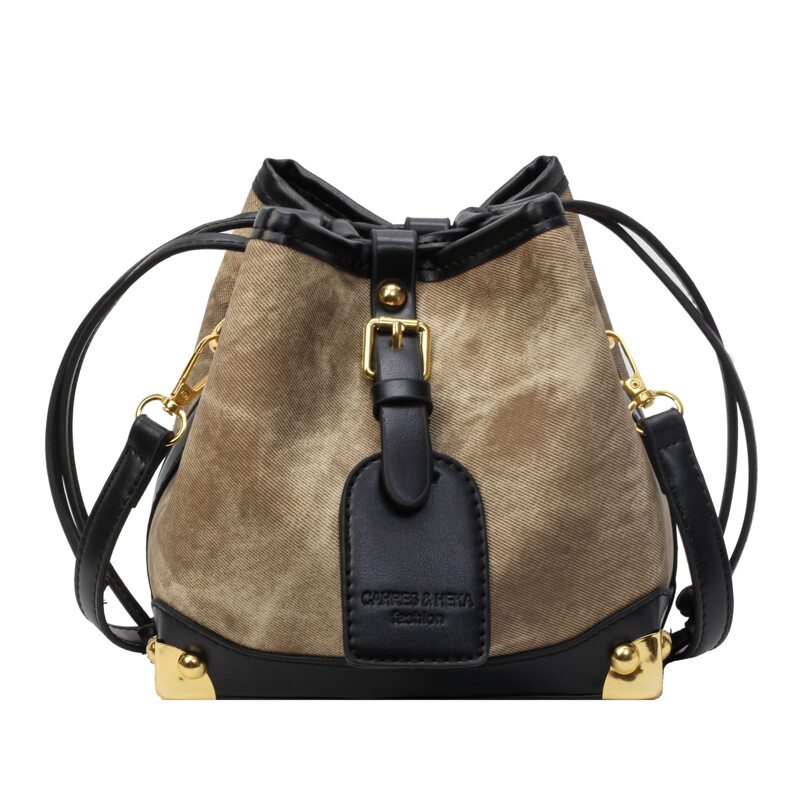 Besseo Женская сумка через плечо Bessio, Черный
Besseo Женская сумка через плечо Bessio, Черный