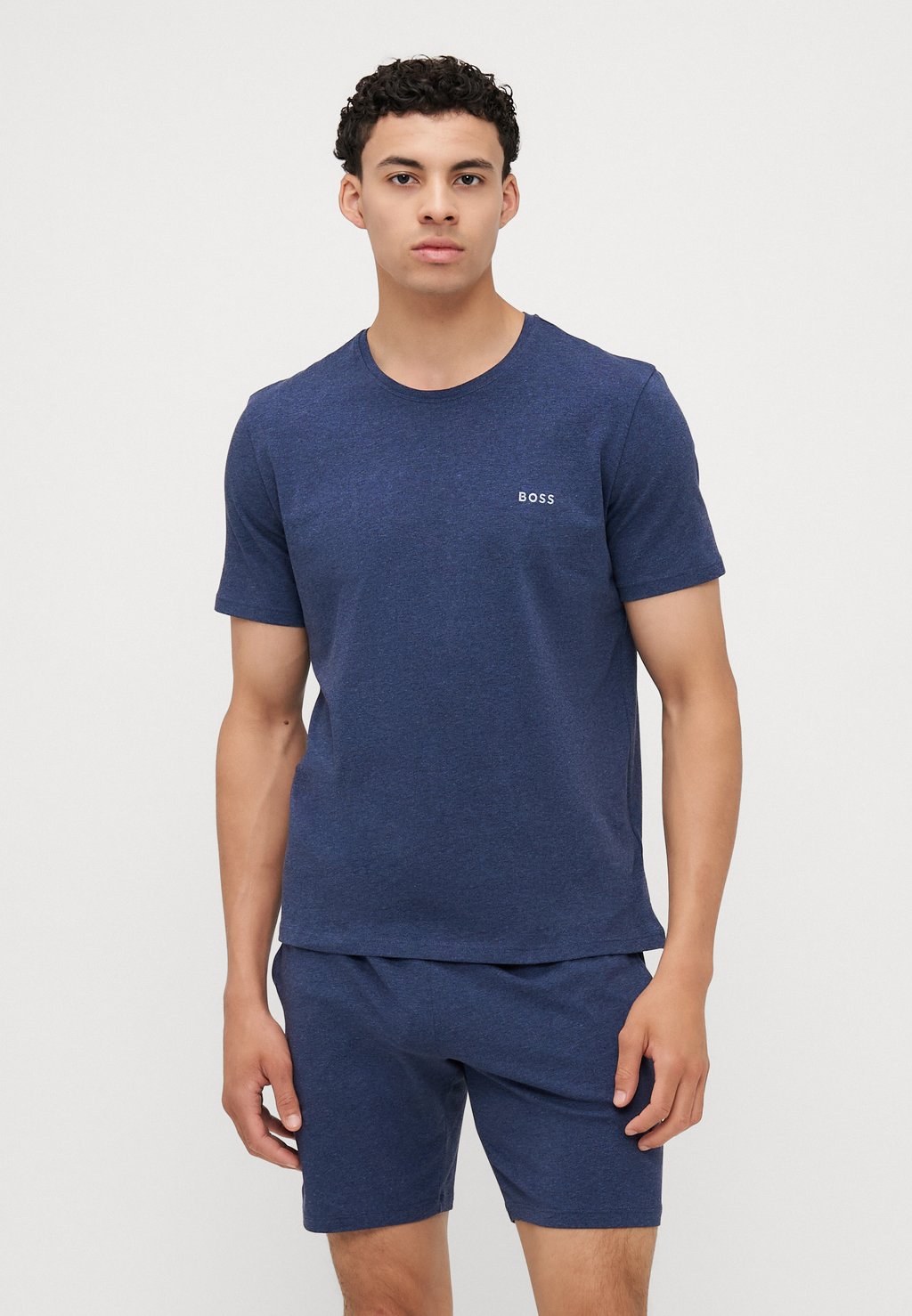 Футболка MIX MATCH BOSS, синий
Футболка MIX MATCH BOSS, синий