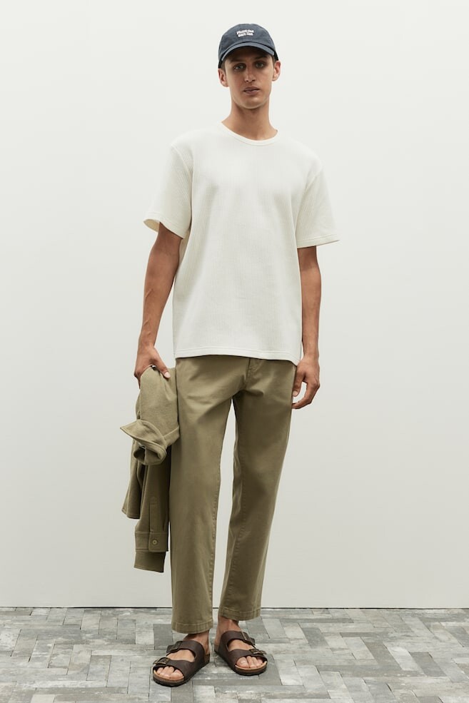 Футболка с вафельной структурой обычного кроя H&M, бежевый
Футболка с вафельной структурой обычного кроя H&M, бежевый