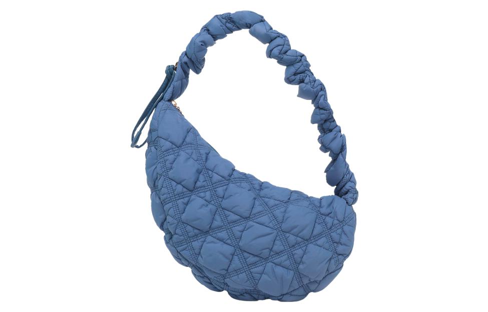 CARLYN Нейлоновая сумка кроссбоди, наплечная сумка women's denim blue
CARLYN Нейлоновая сумка кроссбоди, наплечная сумка women's denim blue