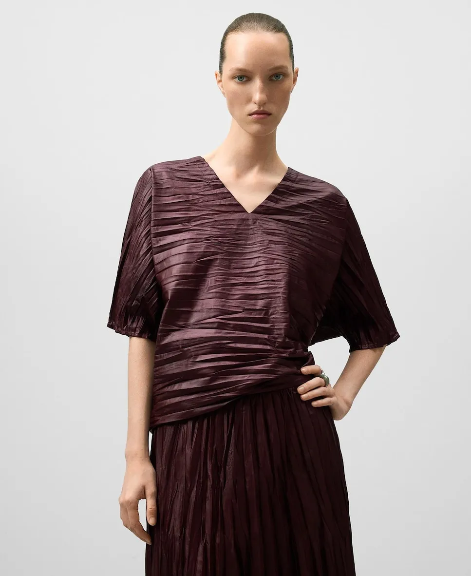 Женский топ из ткани кринкл имитирующей кожу Adolfo Dominguez, темно-коричневый
Женский топ из ткани кринкл имитирующей кожу Adolfo Dominguez, темно-коричневый