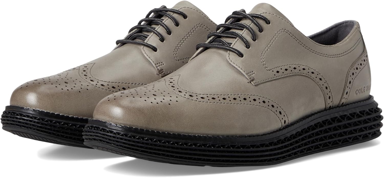 Мужские оксфорды Cole Haan Original Grand 2.0 с крыльями, черный
Мужские оксфорды Cole Haan Original Grand 2.0 с крыльями, черный