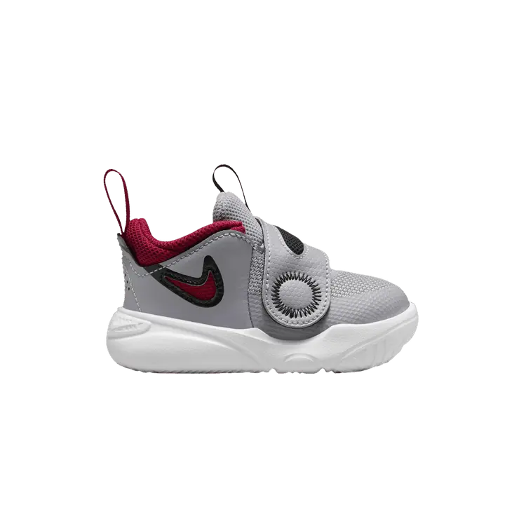 Кроссовки Nike Team Hustle D11 TD Cement Grey Gym Red, серый
Кроссовки Nike Team Hustle D11 TD Cement Grey Gym Red, серый