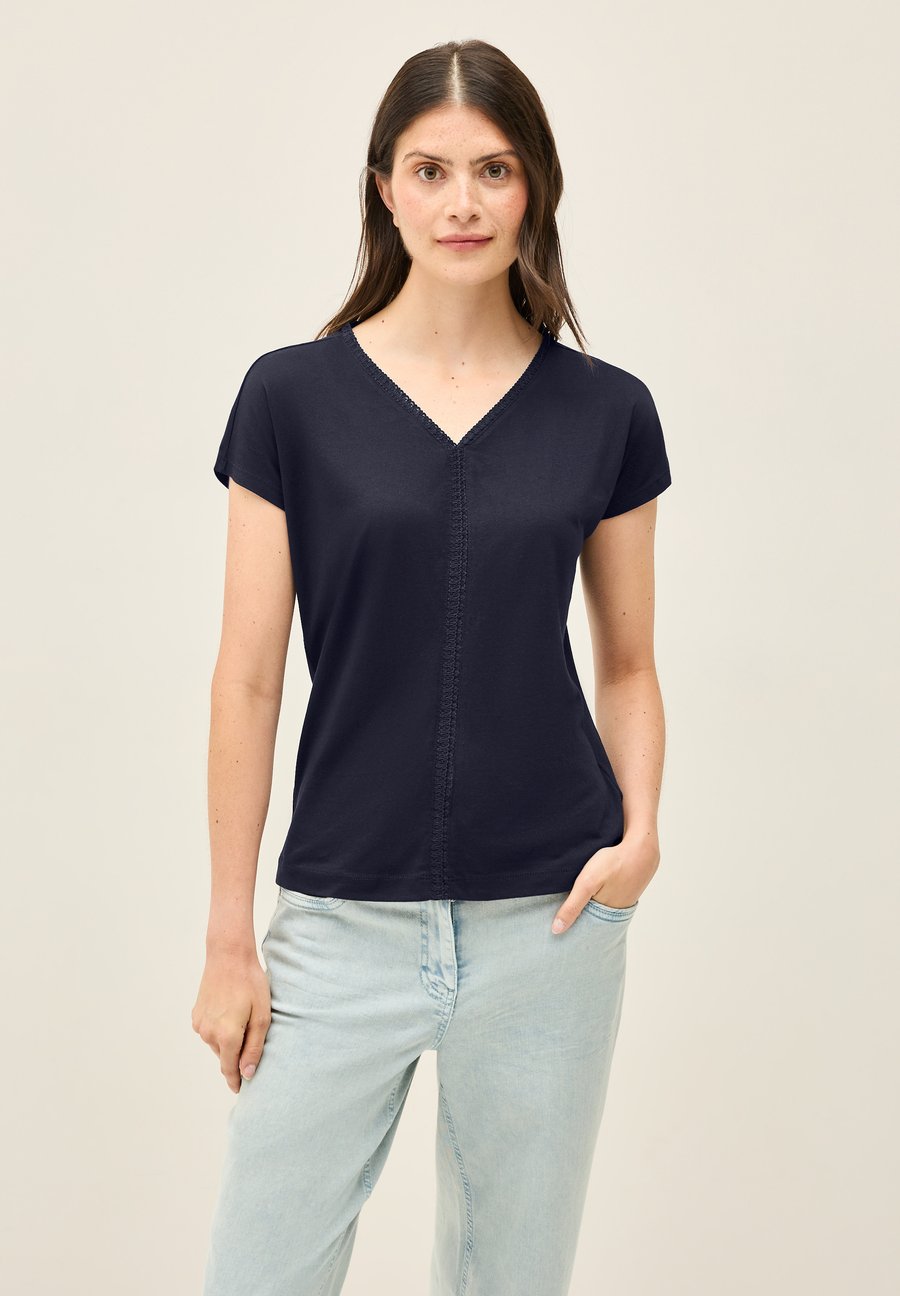 Футболка Cecil MIT TAPEDETAIL, Blau/Dark Blue, Синий, Футболка Cecil MIT TAPEDETAIL, Blau/Dark Blue
Футболка Cecil MIT TAPEDETAIL, Blau/Dark Blue, Синий, Футболка Cecil MIT TAPEDETAIL, Blau/Dark Blue