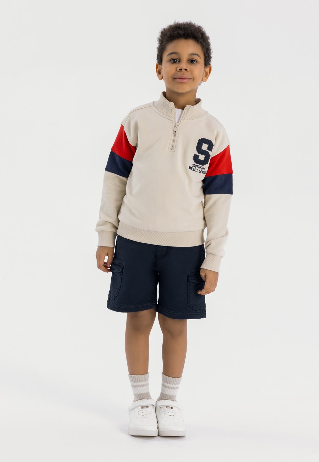 Шорты Pantaloni cargo MINOTI, темно-синий
Шорты Pantaloni cargo MINOTI, темно-синий