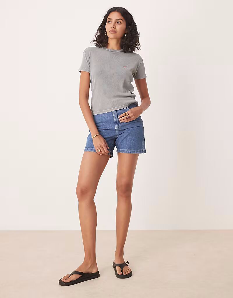 Шорты из денима Dickies Carpenter классического кроя синего цвета
Шорты из денима Dickies Carpenter классического кроя синего цвета