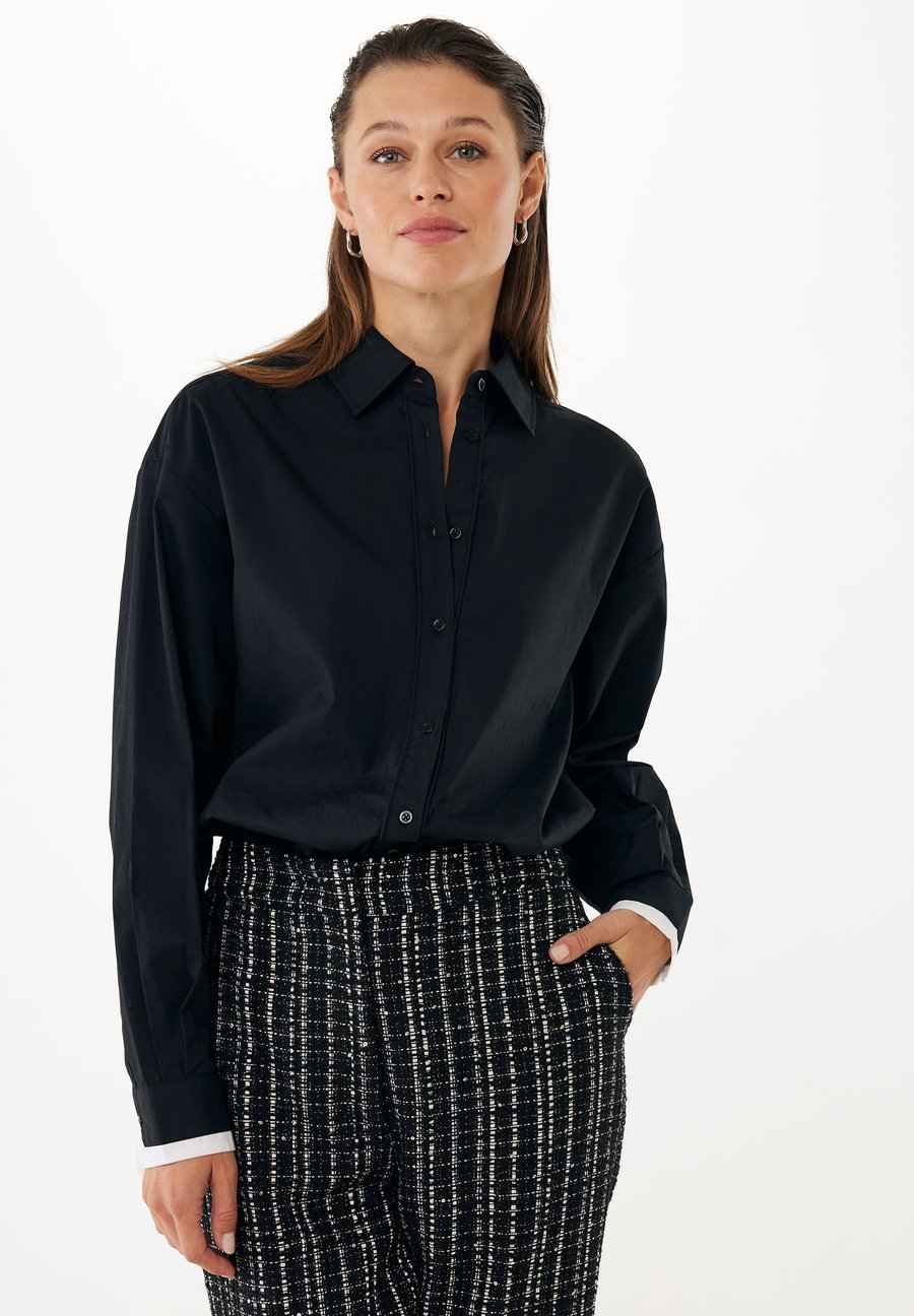 Блуза Mexx Button-down blouse, Black
Блуза Mexx Button-down blouse, Black