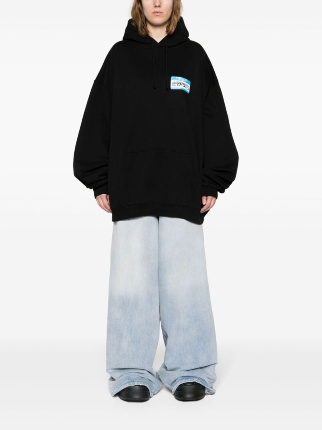 VETEMENTS худи с принтом Name-tag, черный
VETEMENTS худи с принтом Name-tag, черный