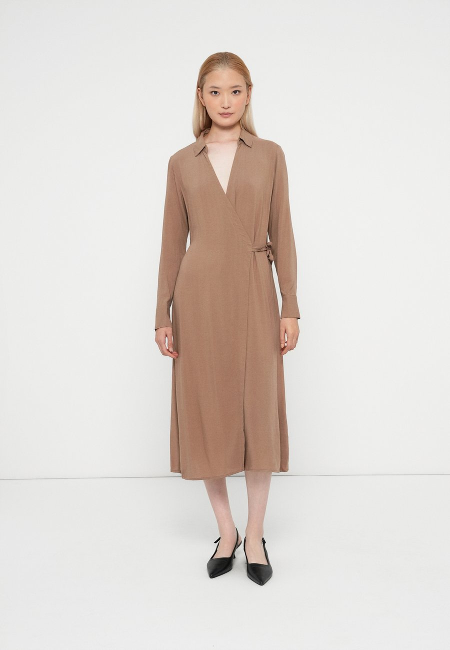 Платье Replay DRESS, Tobacco/Brown
Платье Replay DRESS, Tobacco/Brown