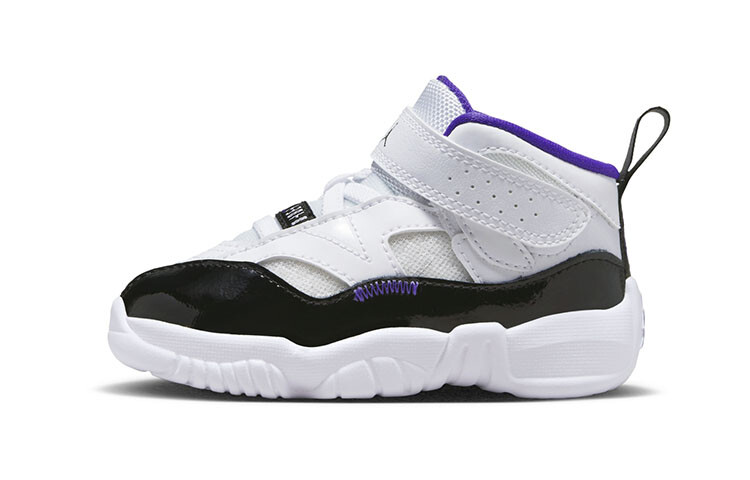 Кроссовки для малышей Jordan Jumpman Two Trey TD
Кроссовки для малышей Jordan Jumpman Two Trey TD